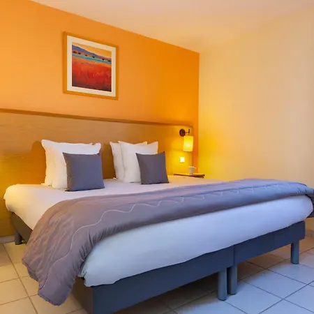 Sowell Les Jardins Du Cap 4* 아그