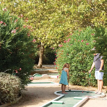 Sowell Les Jardins Du Cap Hotel 4*