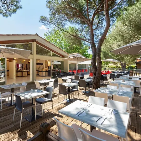 Sowell Les Jardins Du Cap Aparthotel
