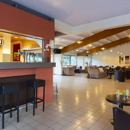 Sowell Les Jardins Du Cap Hotel 4*