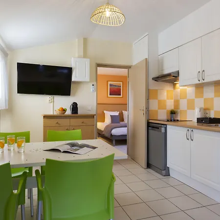 Aparthotel Sowell Les Jardins Du Cap 4*