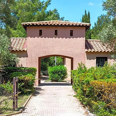 Aparthotel Sowell Les Jardins Du Cap 4*